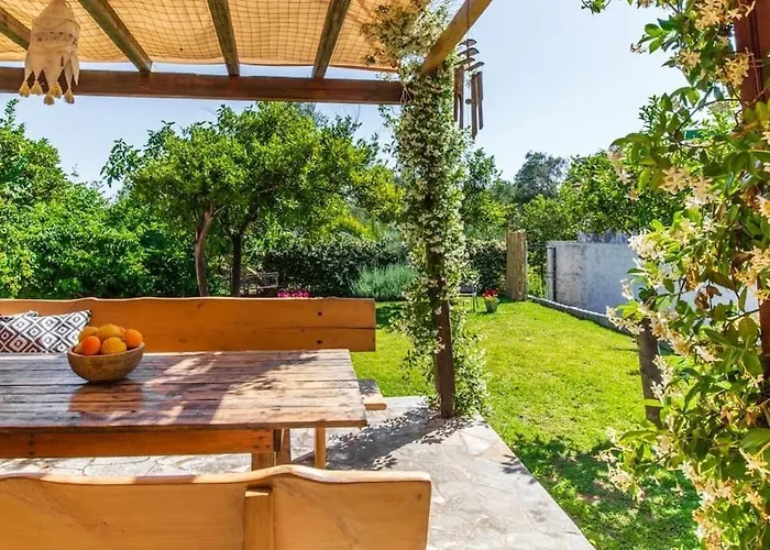 Kipos Issos Corfu Hébergement de vacances Línia